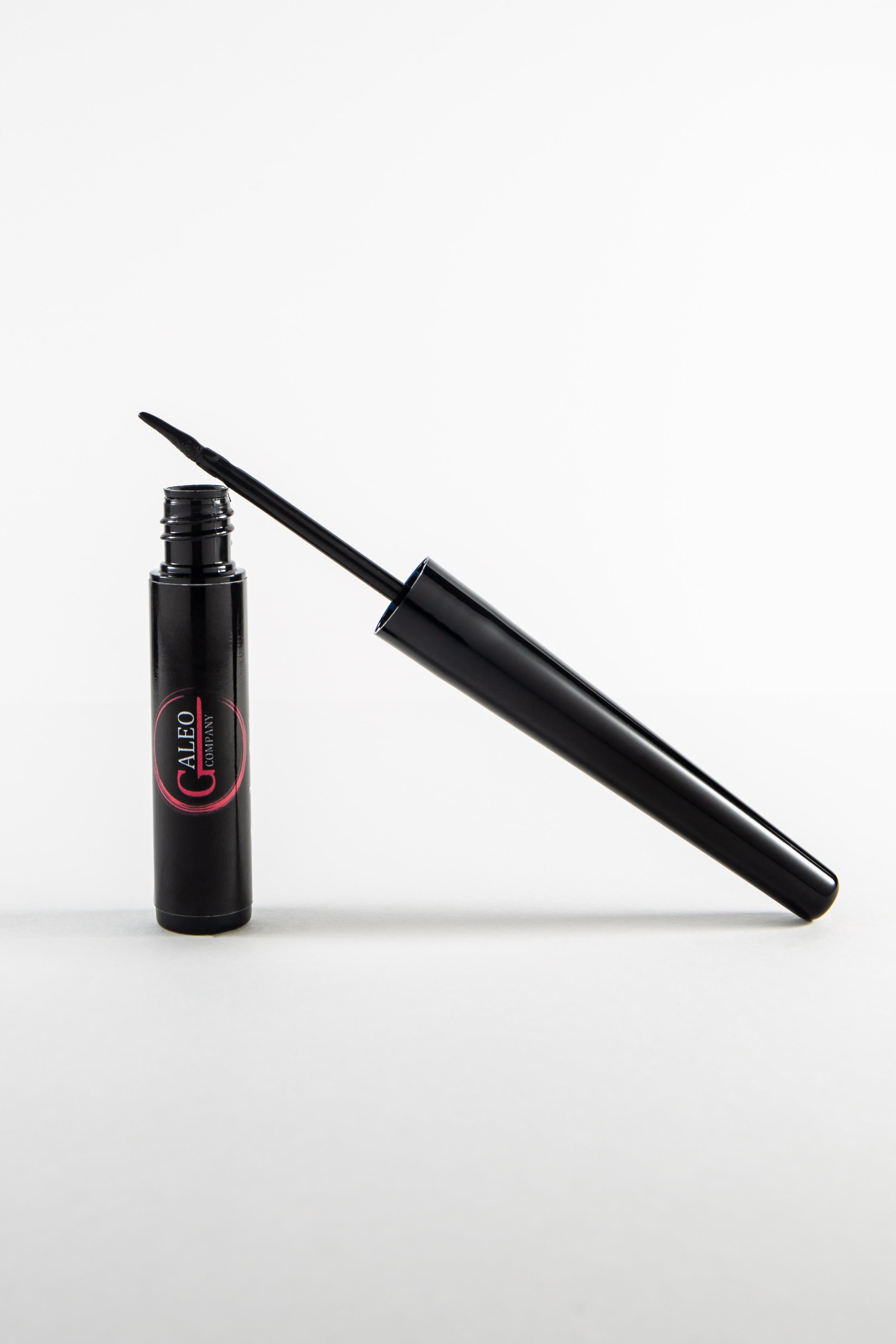 INK LINER PROFESSIONAL -TUS  OCHI